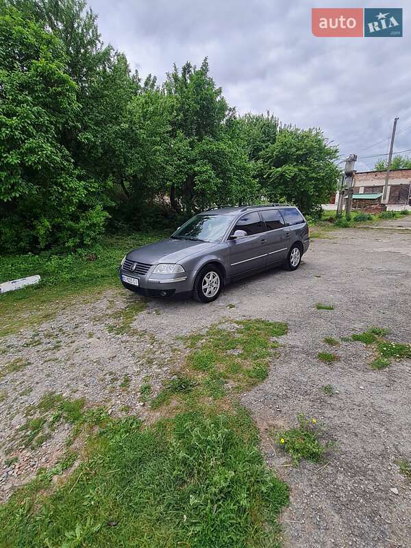 Універсал Volkswagen Passat 2005 в Гусятині
