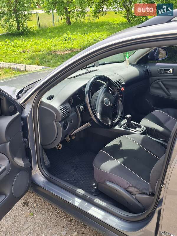 Універсал Volkswagen Passat 2005 в Гусятині