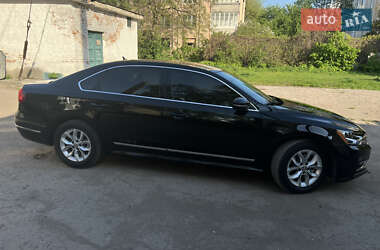 Седан Volkswagen Passat 2016 в 