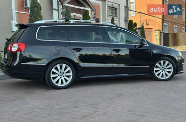 Універсал Volkswagen Passat 2009 в 