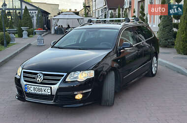 Універсал Volkswagen Passat 2009 в 