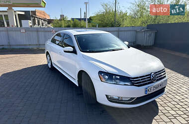 Седан Volkswagen Passat 2013 в 