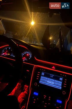 Универсал Volkswagen Passat 2009 в 