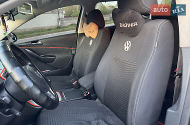 Универсал Volkswagen Passat 2009 в 