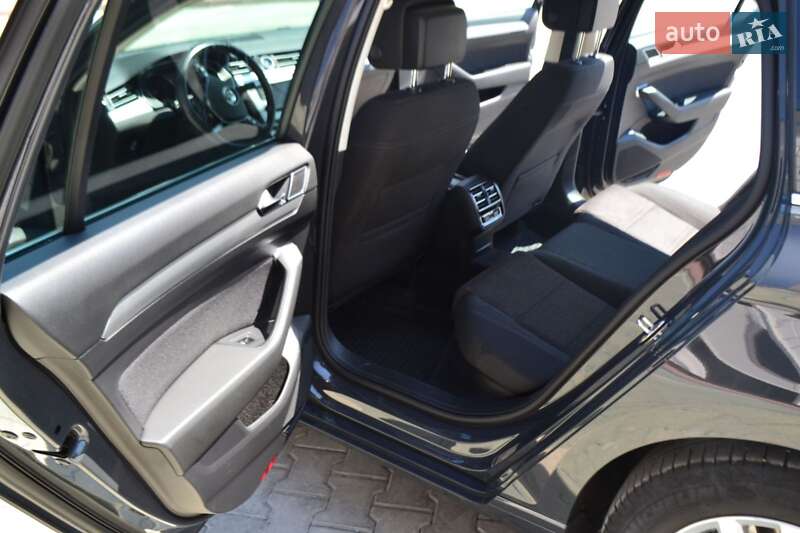 Универсал Volkswagen Passat 2015 в Хмельницком фото 48 Универсал Volkswagen Passat 2015 в Хмельницком