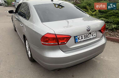 Седан Volkswagen Passat 2013 в 