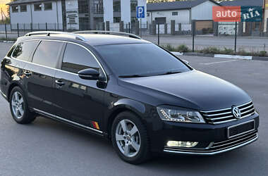 Универсал Volkswagen Passat 2012 в 