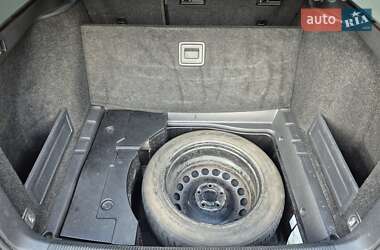 Універсал Volkswagen Passat 2011 в 