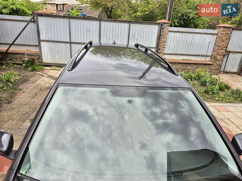 Універсал Volkswagen Passat 2011 в Києві