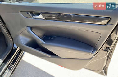 Седан Volkswagen Passat 2011 в 