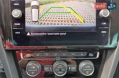 Универсал Volkswagen Passat 2018 в Хмельницком