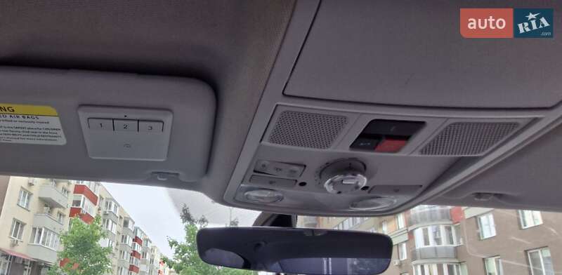 Седан Volkswagen Passat 2016 в Киеве