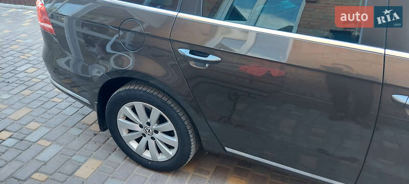 Универсал Volkswagen Passat 2012 в Бердичеве