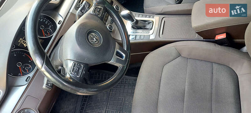 Универсал Volkswagen Passat 2012 в Бердичеве