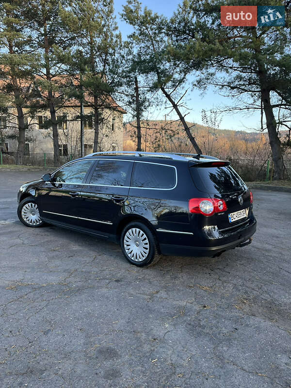 Универсал Volkswagen Passat 2010 в Львове