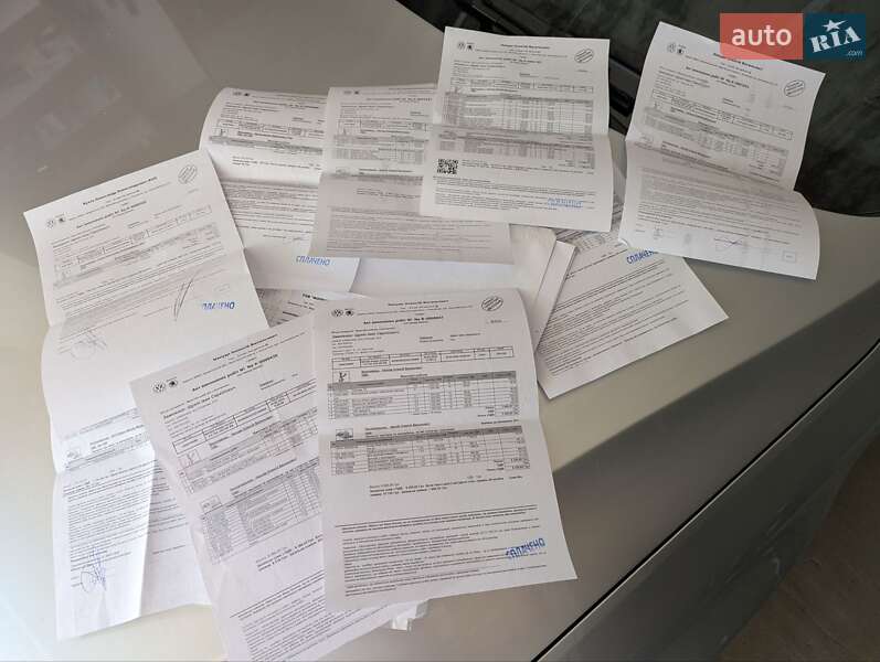 Універсал Volkswagen Passat 2012 в Ужгороді