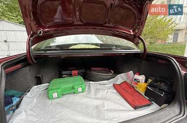 Седан Volkswagen Passat 1996 в 