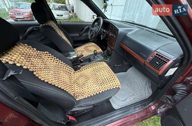 Седан Volkswagen Passat 1996 в 