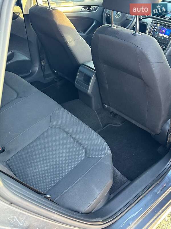 Седан Volkswagen Passat 2015 в Полтаве