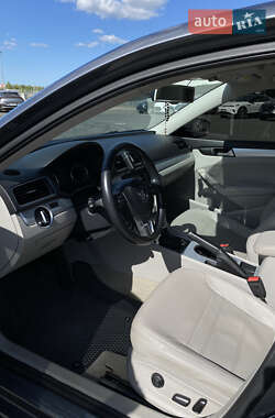 Седан Volkswagen Passat 2012 в 