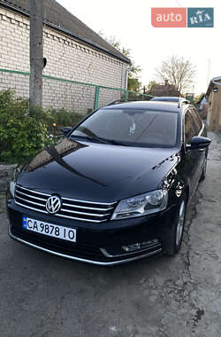 Универсал Volkswagen Passat 2011 в 