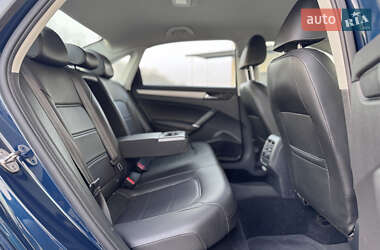 Седан Volkswagen Passat 2020 в 