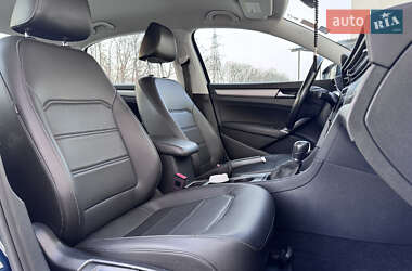 Седан Volkswagen Passat 2020 в 