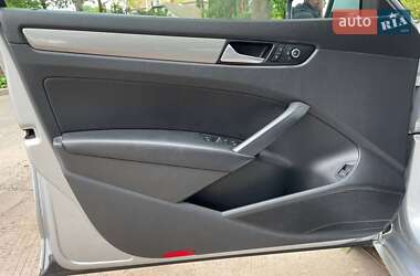 Седан Volkswagen Passat 2014 в 