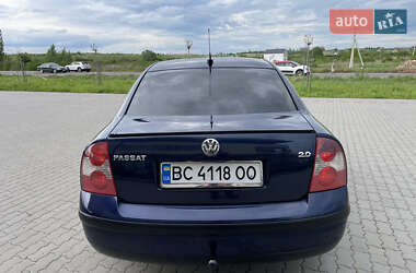 Седан Volkswagen Passat 2002 в 