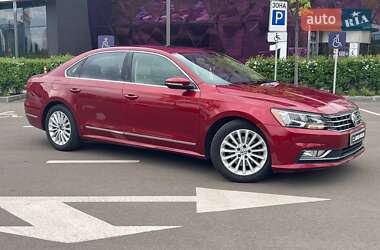 Седан Volkswagen Passat 2016 в Києві