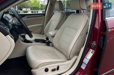 Седан Volkswagen Passat 2016 в 