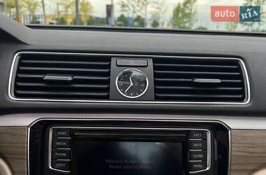 Седан Volkswagen Passat 2016 в 