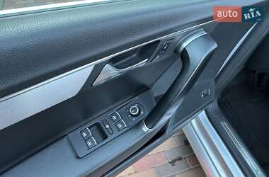 Універсал Volkswagen Passat 2012 в 