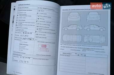 Універсал Volkswagen Passat 2012 в 