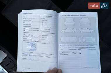 Універсал Volkswagen Passat 2012 в 