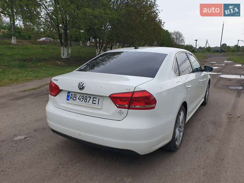 Седан Volkswagen Passat 2012 в Крыжополе