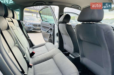 Седан Volkswagen Passat 2004 в 