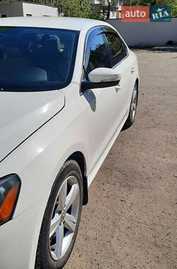 Седан Volkswagen Passat 2012 в 