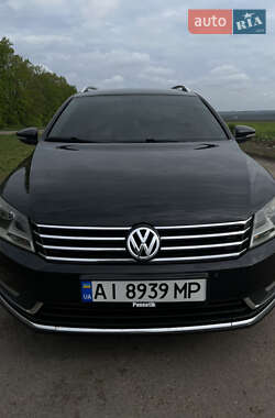 Универсал Volkswagen Passat 2012 в Тетиеве