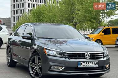 Седан Volkswagen Passat 2017 в Дніпрі