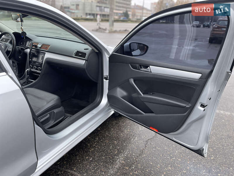 Седан Volkswagen Passat 2012 в Белой Церкви