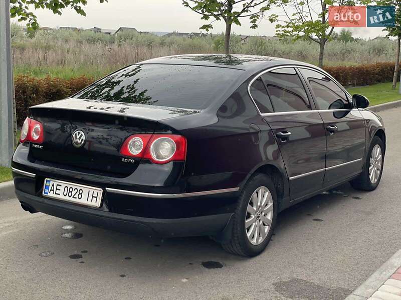 Седан Volkswagen Passat 2007 в Дніпрі