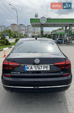 Седан Volkswagen Passat 2017 в 
