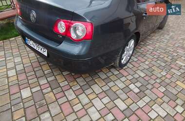 Седан Volkswagen Passat 2008 в 