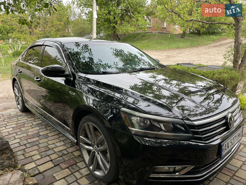Седан Volkswagen Passat 2017 в Харкові