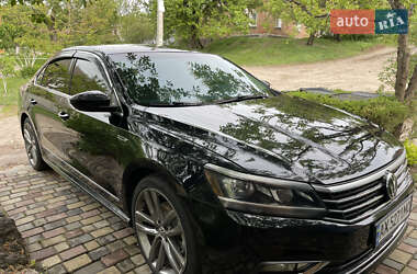 Седан Volkswagen Passat 2017 в 