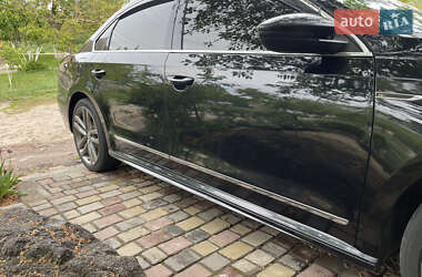 Седан Volkswagen Passat 2017 в 