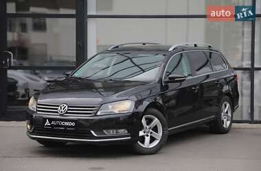 Универсал Volkswagen Passat 2011 в Харькове