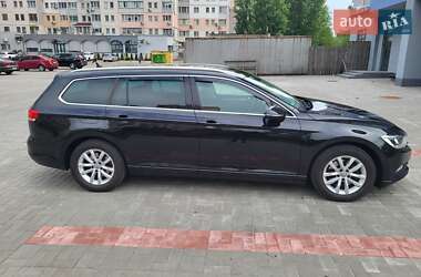 Універсал Volkswagen Passat 2015 в 