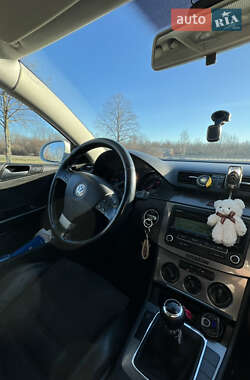 Седан Volkswagen Passat 2008 в 